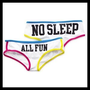 💕ⓅⒾⓃⓀ ⓋⓈ VINTAGE/RARE/HTF “ALL FUN NO SLEEP” Extra Low Rise Hipster Panties NWT💕